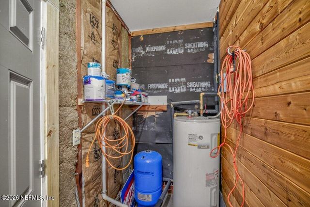 11049 OLD KINGS Road, Jacksonville, FL 32219