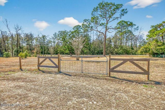 11049 OLD KINGS Road, Jacksonville, FL 32219