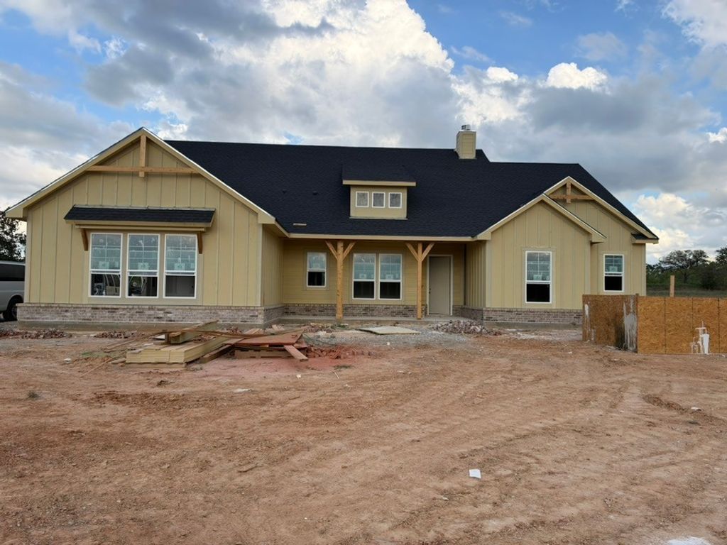 325 Johnny Boy Way, Springtown, TX 76082 — photo 2
