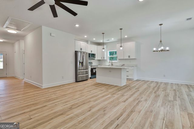 404 W Boyd Road, Hogansville, GA 30230