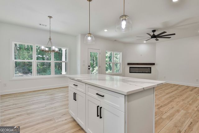 404 W Boyd Road, Hogansville, GA 30230