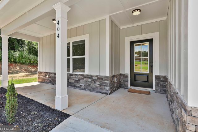 404 W Boyd Road, Hogansville, GA 30230