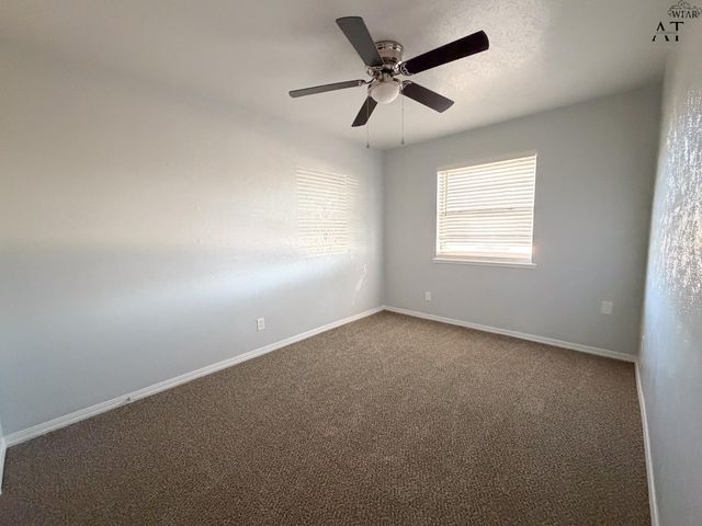 1002 JAN DRIVE, Burkburnett, TX 76354