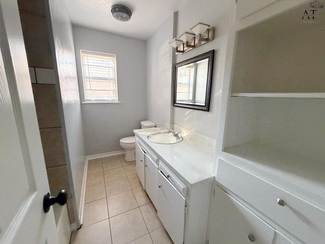 1002 JAN DRIVE, Burkburnett, TX 76354