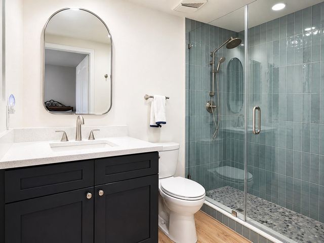 10 PAPAYA STREET 901, Clearwater Beach, FL 33767