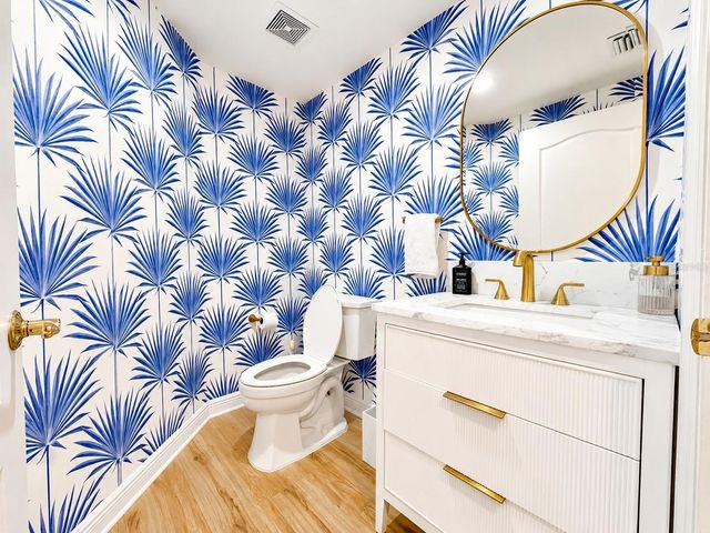 10 PAPAYA STREET 901, Clearwater Beach, FL 33767