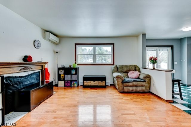 101 Race Track Ci, Montague Twp., NJ 07827