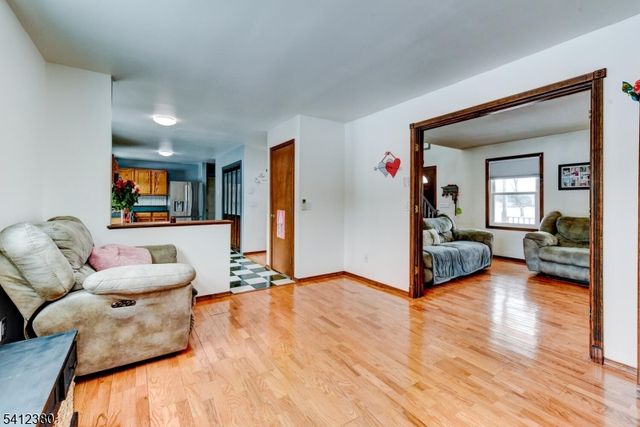 101 Race Track Ci, Montague Twp., NJ 07827