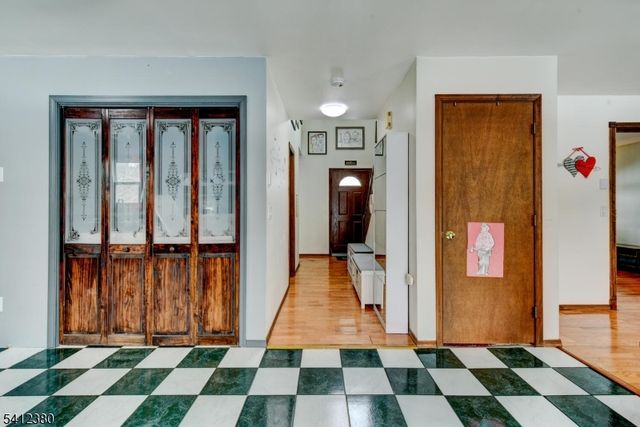 101 Race Track Ci, Montague Twp., NJ 07827