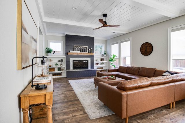 637 Rebekah Ct, Ripon, CA 95366