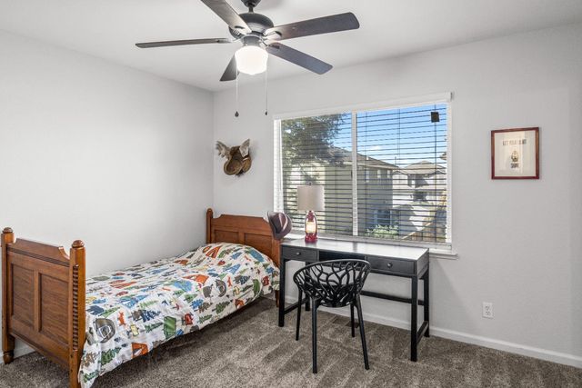 637 Rebekah Ct, Ripon, CA 95366