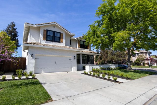 637 Rebekah Ct, Ripon, CA 95366