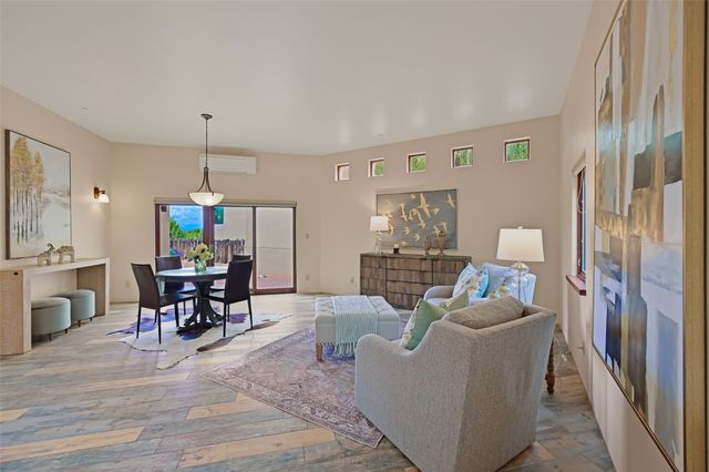 13 Via Diamante, Santa Fe, NM 87506