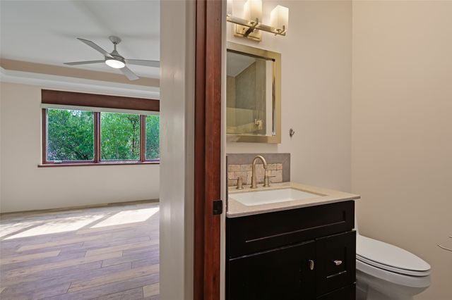 13 Via Diamante, Santa Fe, NM 87506
