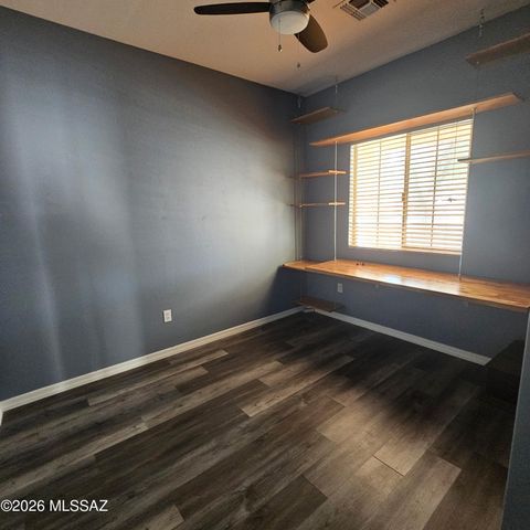 7514 W Phobos Drive, Tucson, AZ 85743