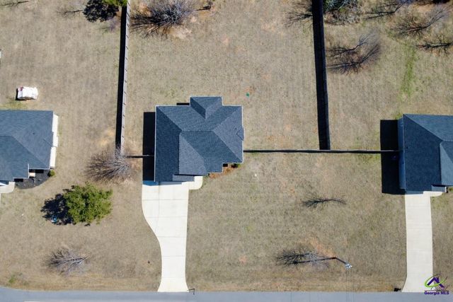 129 Amanda Dr, Byron, GA 31008