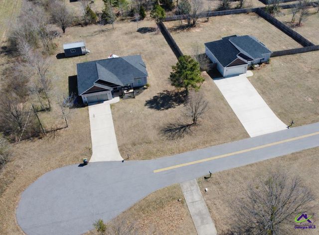 129 Amanda Dr, Byron, GA 31008