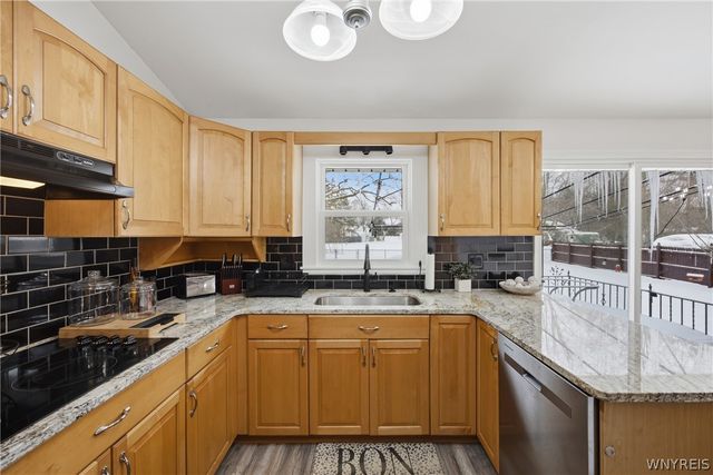 427 Cherry Lane, Lewiston, NY 14092