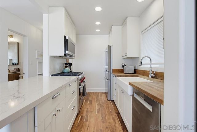 2629 31 Ocean Front Walk, San Diego, CA 92109