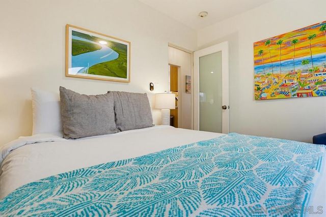 2629 31 Ocean Front Walk, San Diego, CA 92109