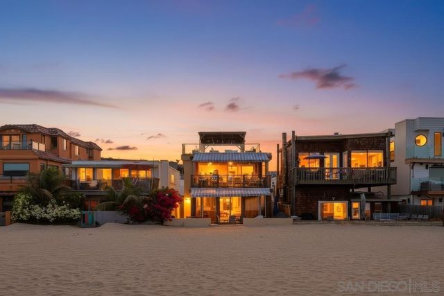 2629 31 Ocean Front Walk, San Diego, CA 92109