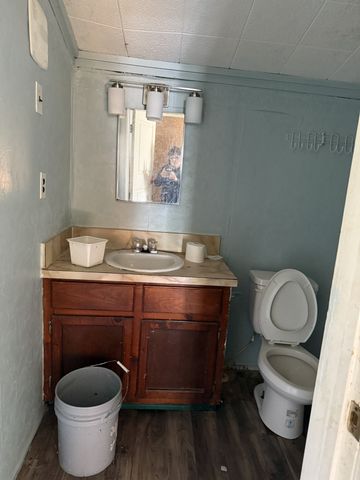 708 Woodlawn Ave, Lewisburg, TN 37091