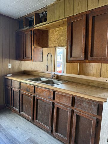 708 Woodlawn Ave, Lewisburg, TN 37091