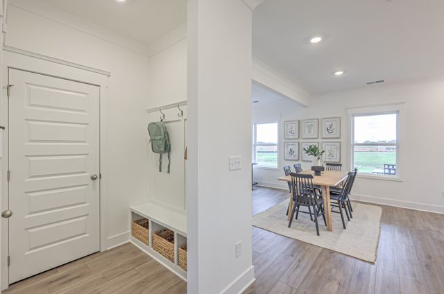 509 Misty Creek Court, Nashville, TN 37207