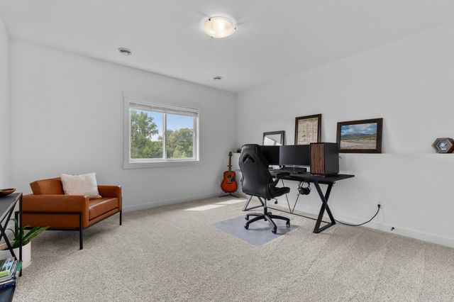 1892 Hadley Hills Drive NE, Rochester, MN 55906