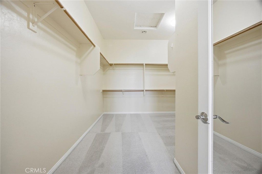 Image 25 of property listing at 5406 Pelican Hill Drive, Bakersfield, CA 93312