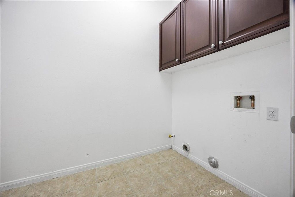 Image 40 of property listing at 5406 Pelican Hill Drive, Bakersfield, CA 93312