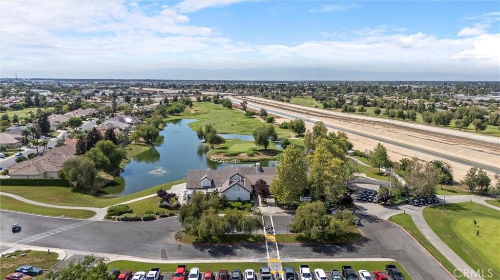Image 52 of property listing at 5406 Pelican Hill Drive, Bakersfield, CA 93312