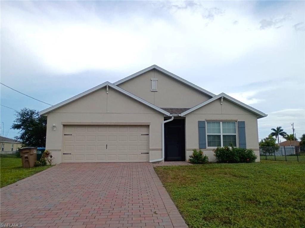 2833 20th AVE, CAPE CORAL, FL 33993 — exterior