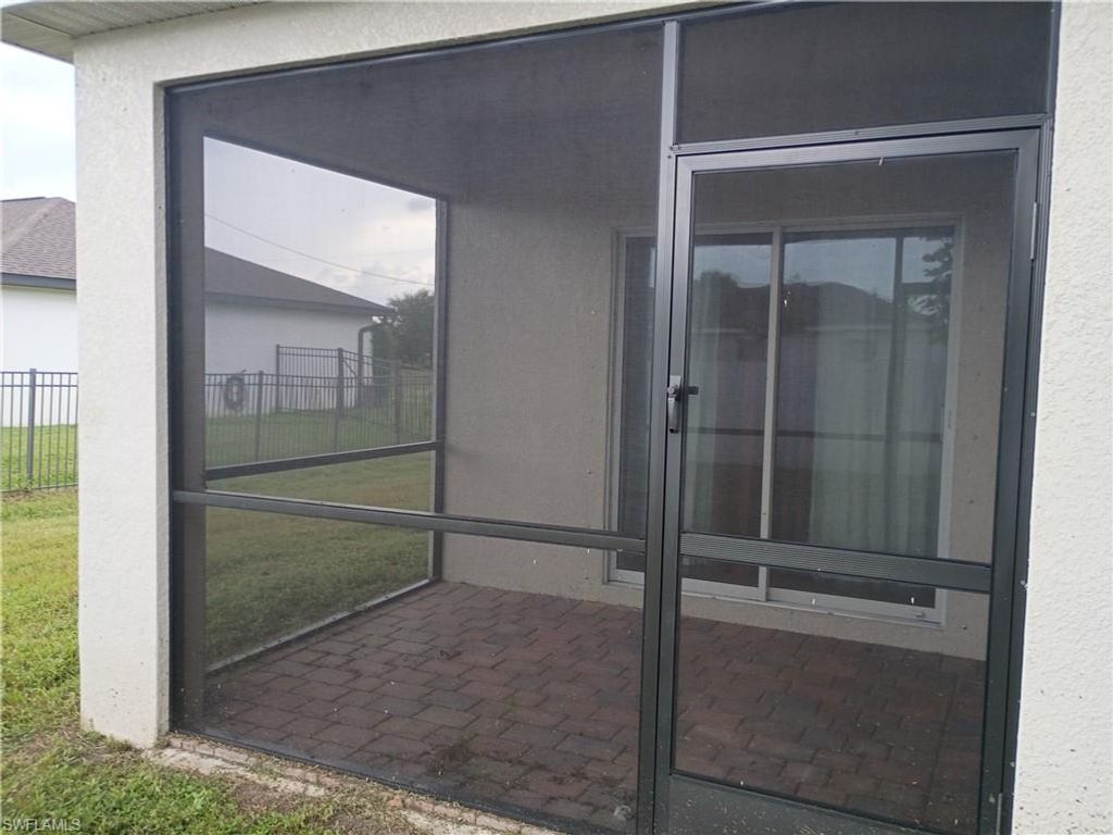 2833 20th AVE, CAPE CORAL, FL 33993 — photo 5