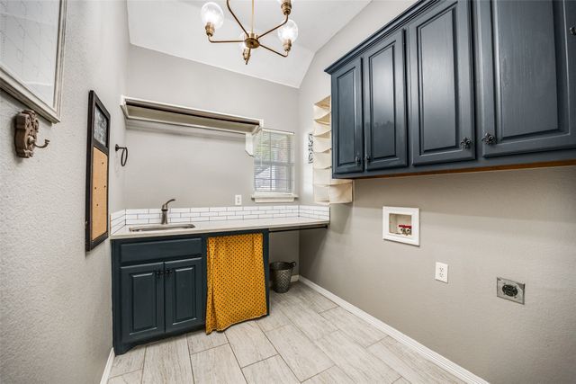 6841 Singleton Road, Midlothian, TX 76065