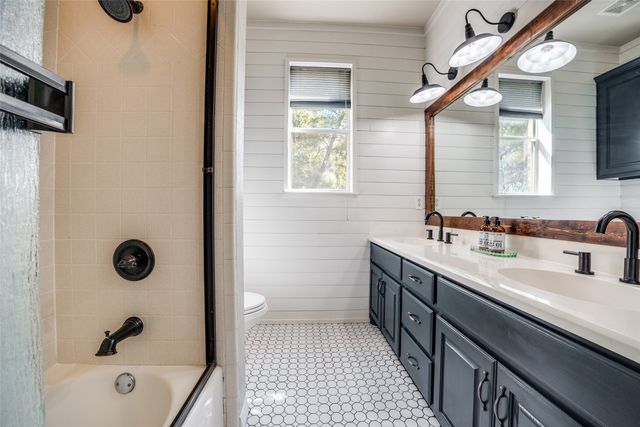 6841 Singleton Road, Midlothian, TX 76065