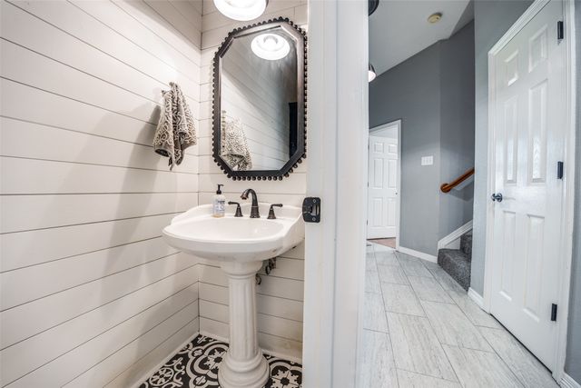 6841 Singleton Road, Midlothian, TX 76065