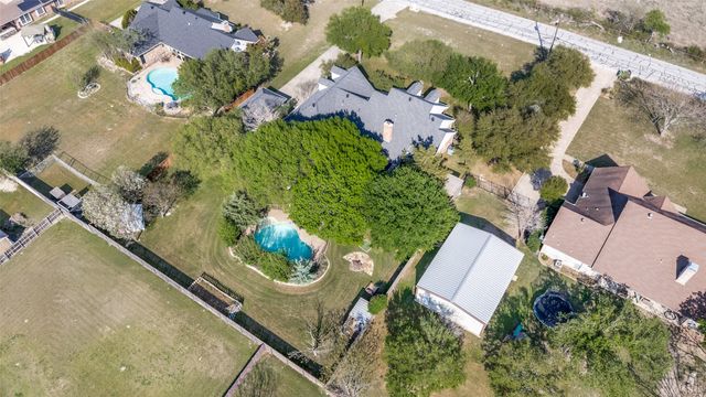 6841 Singleton Road, Midlothian, TX 76065