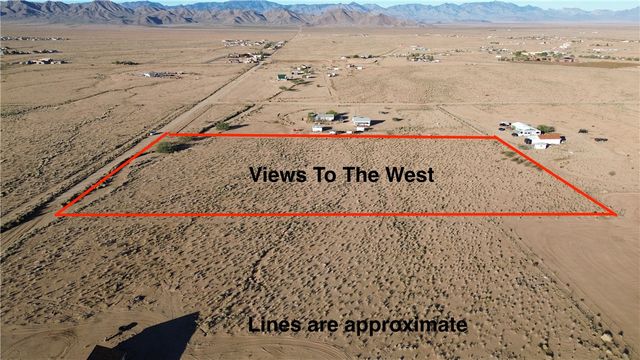 7711 E California Drive, Kingman, AZ 86401