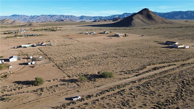 7711 E California Drive, Kingman, AZ 86401