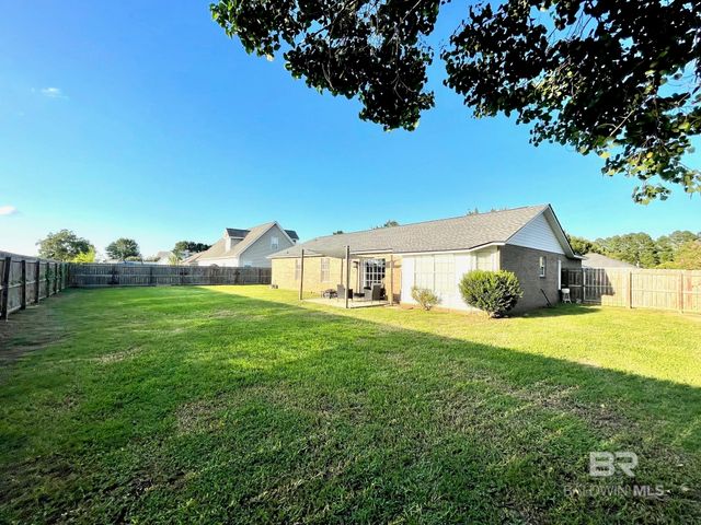 138 Eagles Loop, Robertsdale, AL 36567