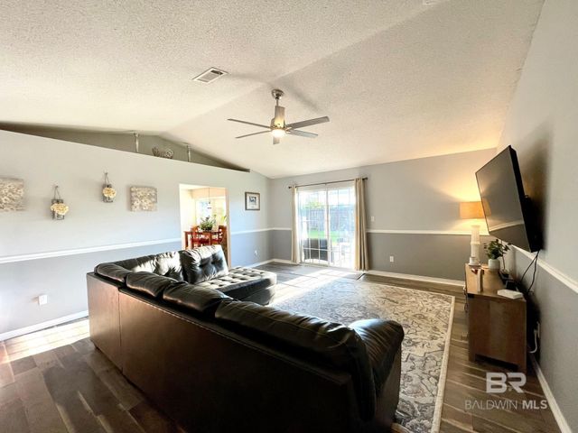 138 Eagles Loop, Robertsdale, AL 36567