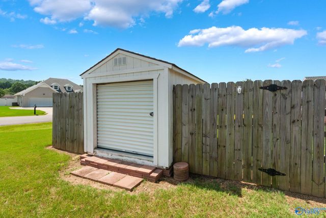 51 Lyle Drive, Decatur, AL 35603