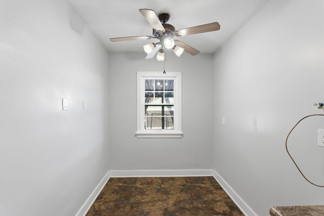 1537 S Waco Ave, Wichita, KS 67213