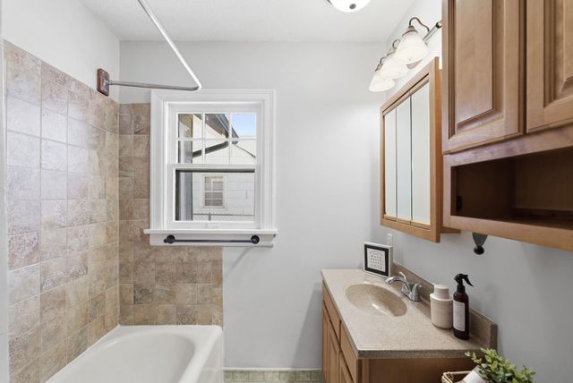 1537 S Waco Ave, Wichita, KS 67213