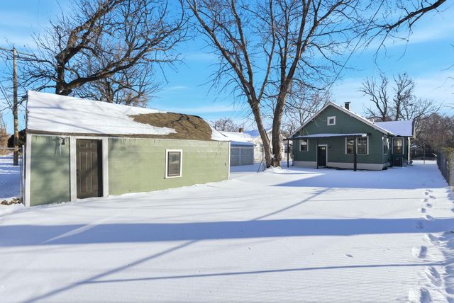 1537 S Waco Ave, Wichita, KS 67213