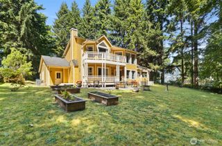 24698 Hillbend Lane NE, Kingston, WA 98346