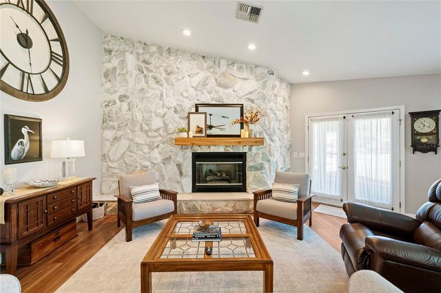 6219 HUNTINGTON DRIVE, Zephyrhills, FL 33542