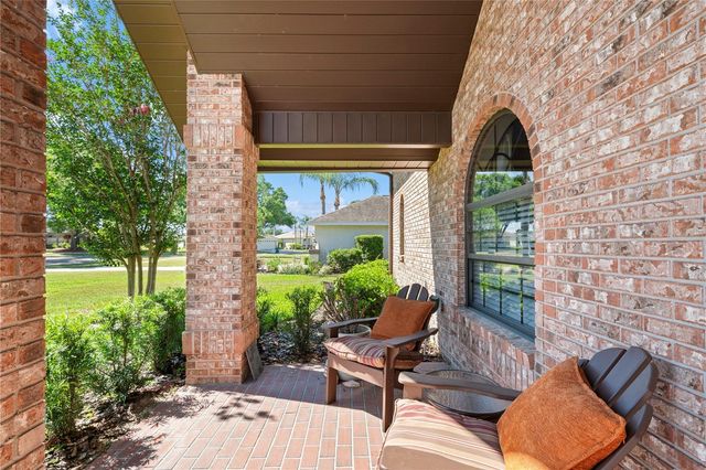 6219 HUNTINGTON DRIVE, Zephyrhills, FL 33542