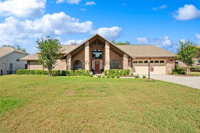 6219 HUNTINGTON DRIVE, Zephyrhills, FL 33542